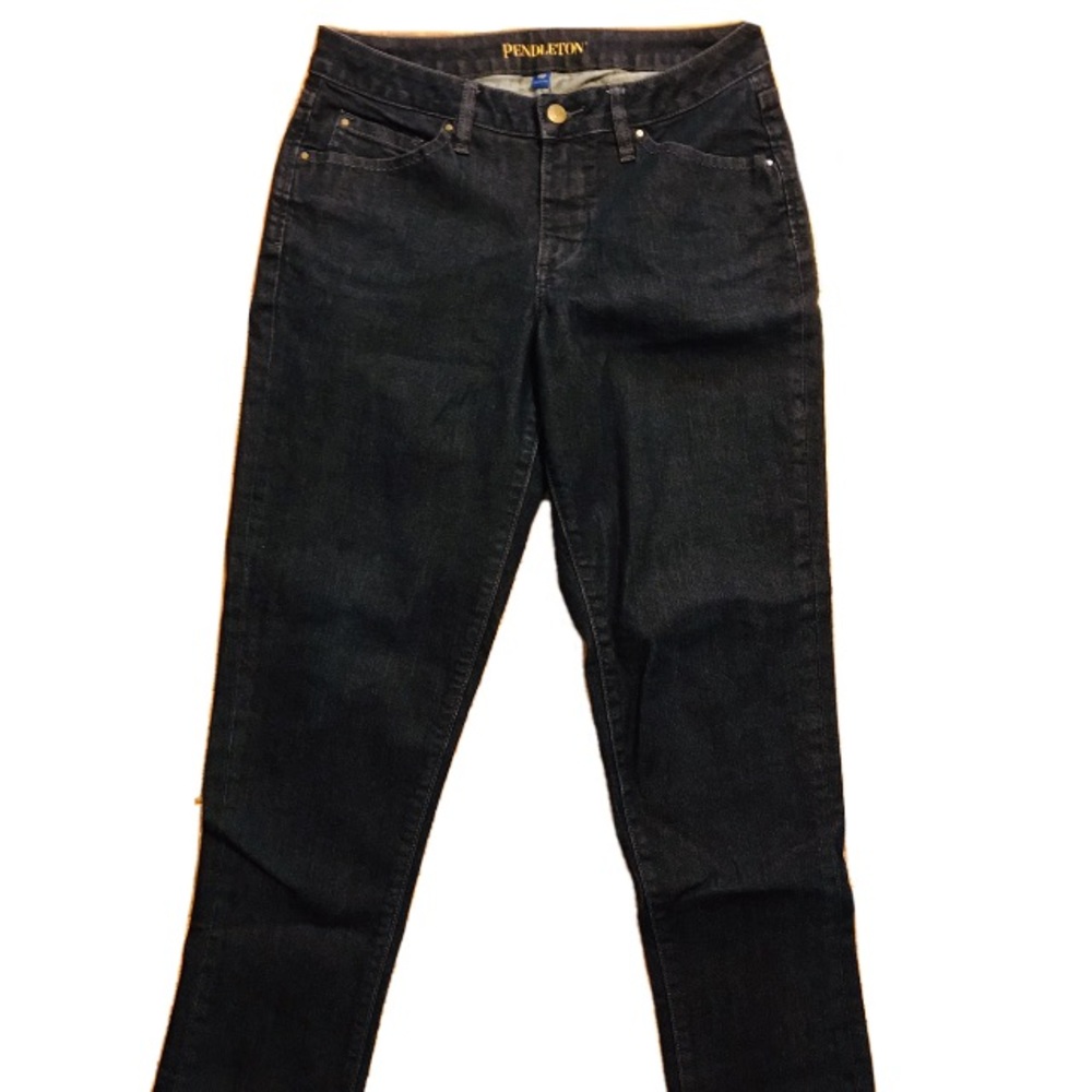 Pendleton Womens 10P Petites Dark Blue Jeans - closer to size 8